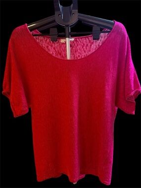 Elaine Fisher Scoop Neck Short Sleeve Top in Fuchsia Pink